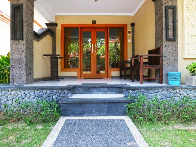 Gora Beach Inn