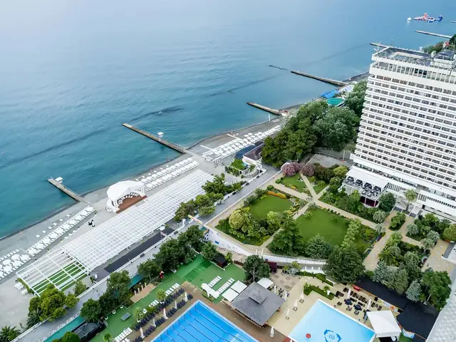 Гранд Отель Жемчужина (Grand Hotel Zhemchuzhina)