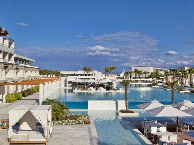 Avra Imperial Hotel