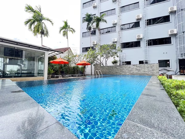 Citrus Patong By Compass Hospitality (ex. Aspira Prime Patong; Eastin Easy Patong)