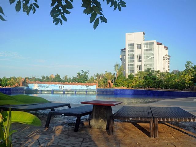 Lorin New Kuta Hotel