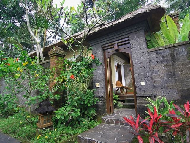 Natura Resort and Spa